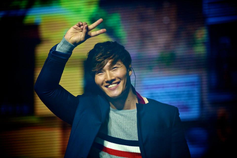 Raira Megumi: Facts about Kim Jong Kook